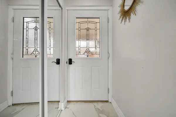 64 Drake BLVD, Brampton, ON L6T 3K9