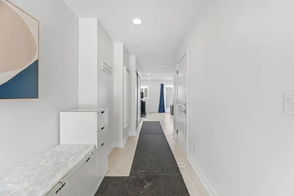 1121 Cooke BLVD #80, Burlington, ON L7T 0C4