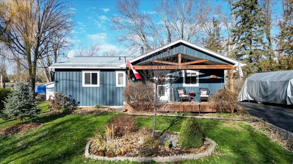 49 Cooke Armstrong RD, Quinte West, ON K0K 2C0