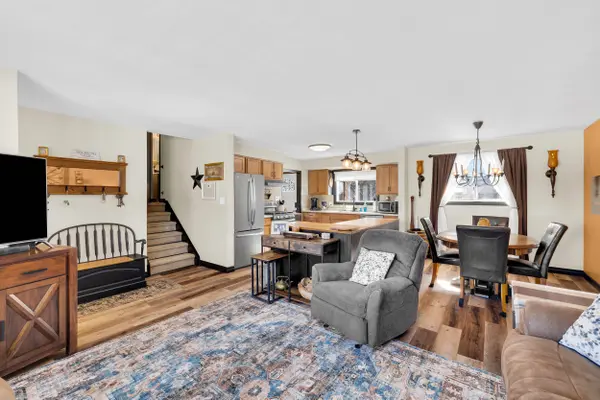 26 Peden BLVD, Brockville, ON K6V 3K3