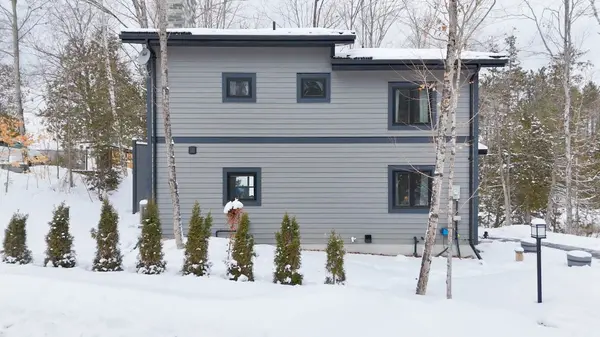 144 Blue Heron LN, North Kawartha, ON K0L 1A0