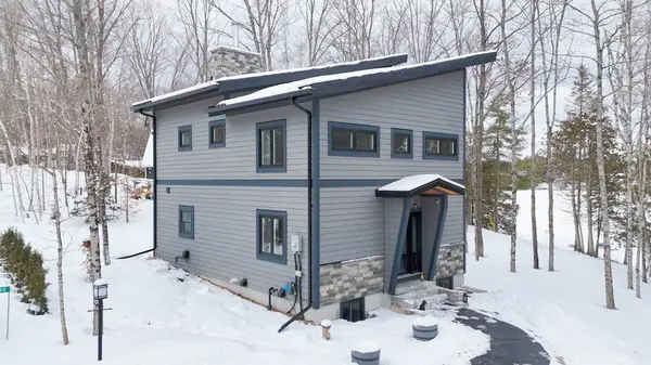 144 Blue Heron LN, North Kawartha, ON K0L 1A0