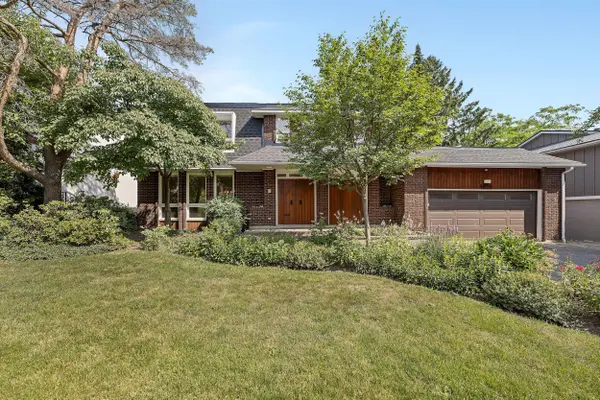 1825 Yale AVE, Alta Vista And Area, ON K1H 6S3