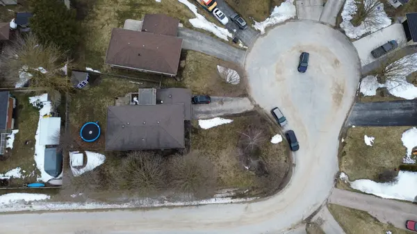 294 Forest Glen DR, Wellington North, ON N0G 2L2