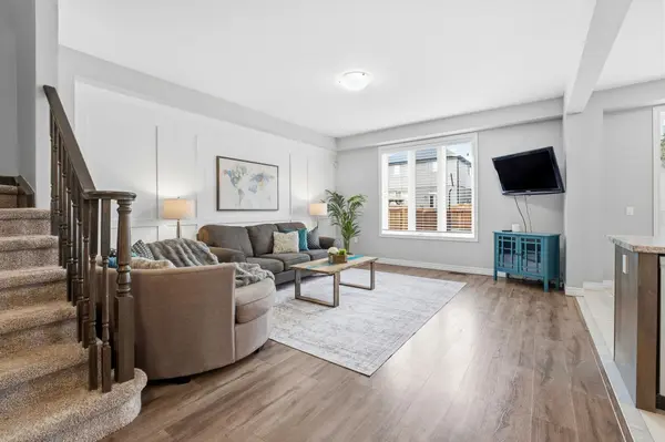 86 Fairgrounds DR, Hamilton, ON L0R 1C0