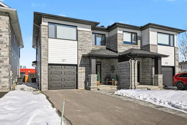 137 Thomas ST S, Arnprior, ON K7S 0J4