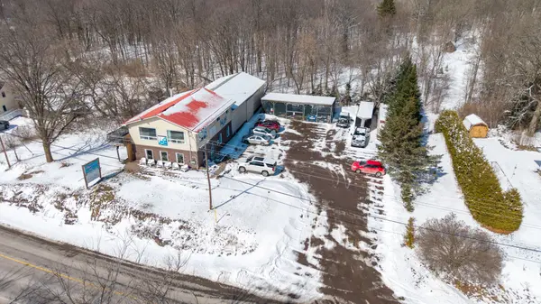636 Mill ST, Greater Madawaska, ON K0J 1H0