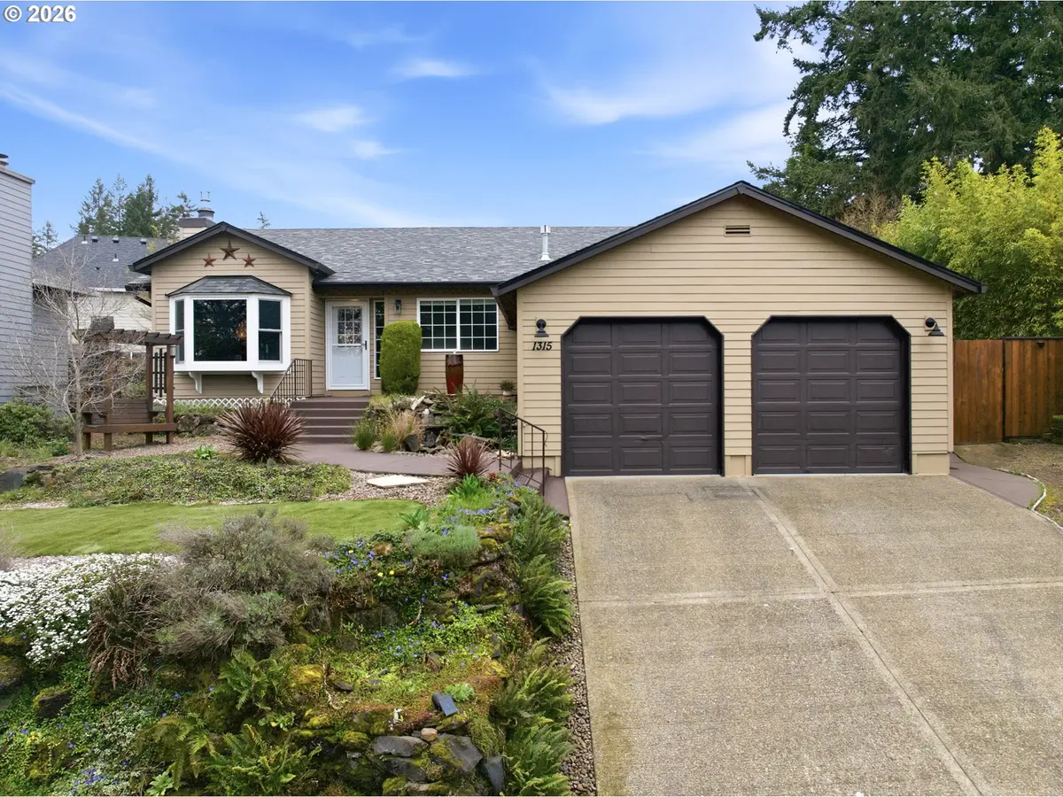 1315 HIGH ST, Gladstone, OR 97027