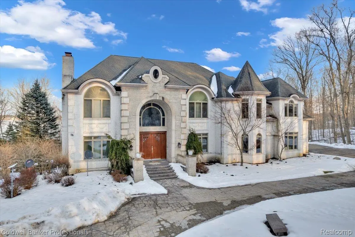 4359 Longview DR, Elba Township, MI 48446