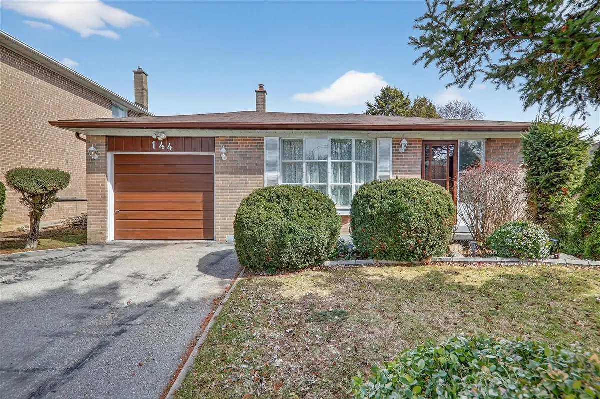 144 Merkley SQ, Toronto E09, ON M1G 2Y8