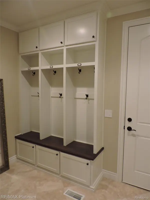 V/L Lot #2 Sweetheart LN, Brighton Township, MI 48114