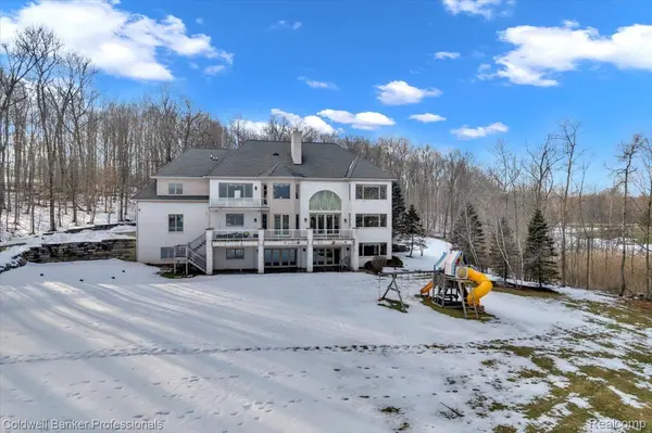 4359 Longview DR, Elba Township, MI 48446