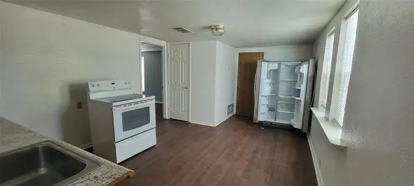 506 N Main Street, Aubrey, TX 76227