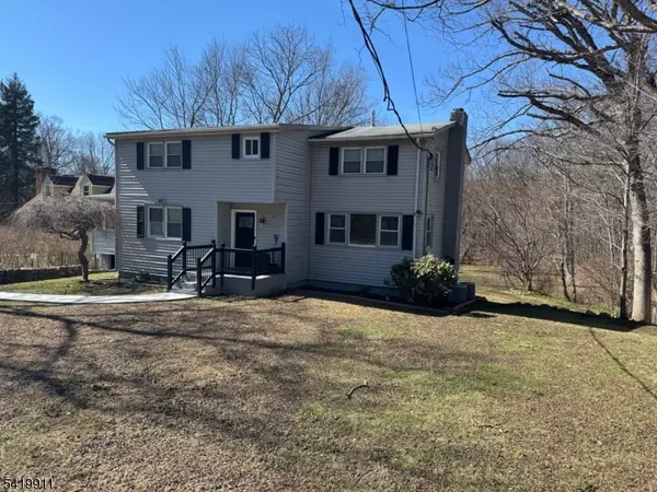 117 Weldon Rd, Jefferson Twp., NJ 07849