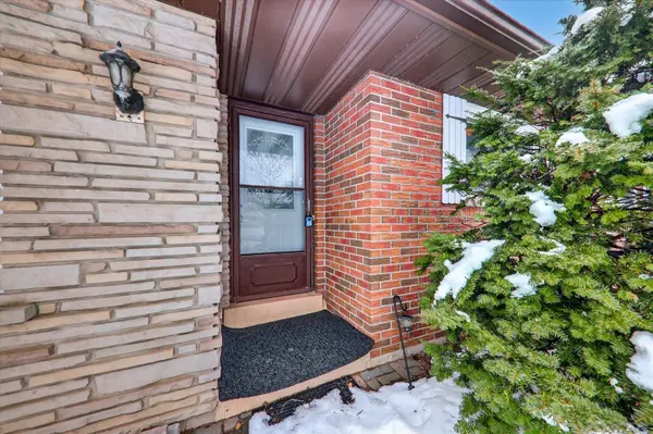 2111 Prestonvale RD, Clarington, ON L1E 2S2