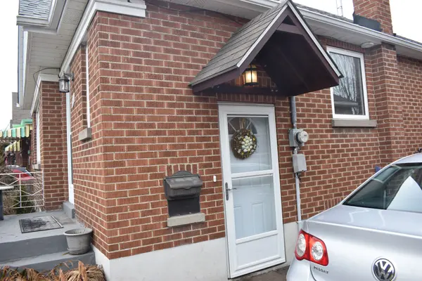 65 Chadburn ST, Oshawa, ON L1H 5T9