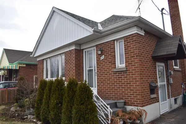 65 Chadburn ST, Oshawa, ON L1H 5T9