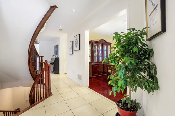 14 Clapperton DR, Ajax, ON L1T 4X9