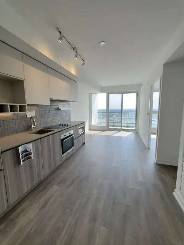 5 Buttermill AVE #4108, Vaughan, ON L4K 0J5