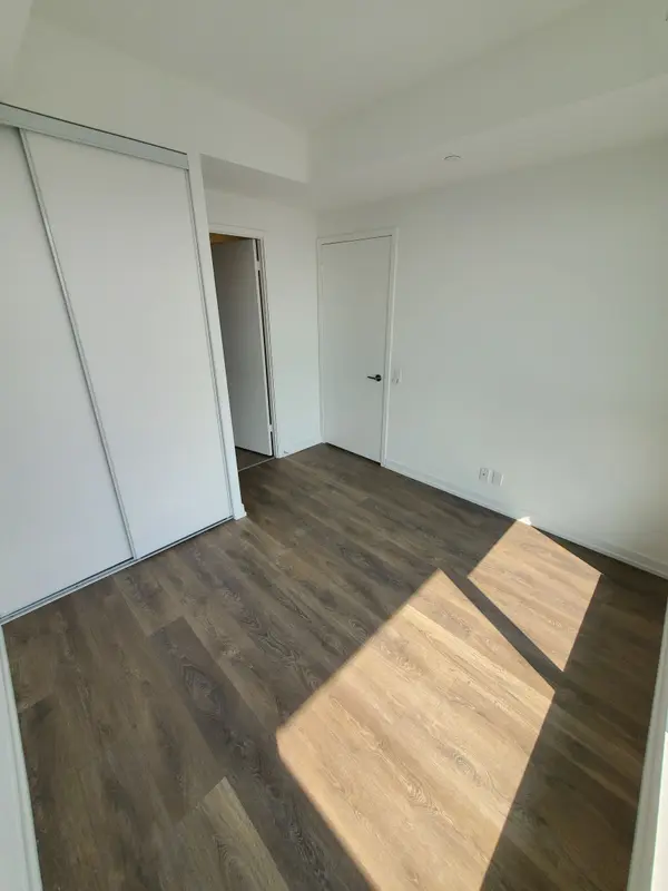 5 Buttermill AVE #4108, Vaughan, ON L4K 0J5