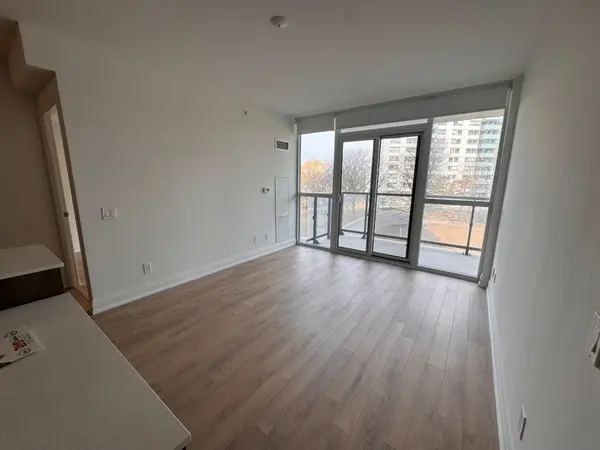 1461 Lawrence AVE W #304, Toronto W04, ON M6L 0A6