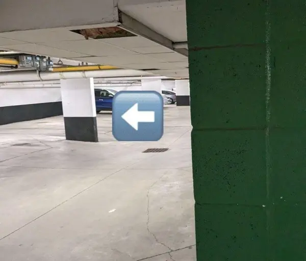 20 Turntable (Pkg. Sp.) CRES #A-18, Toronto W02, ON M6H 4K9