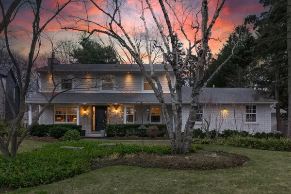 1268 Hillhurst RD, Oakville, ON L6J 1X4