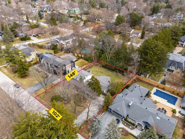 1268 Hillhurst RD, Oakville, ON L6J 1X4