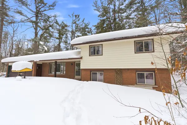 40 Melody Bay RD, Trent Lakes, ON K0L 1J0