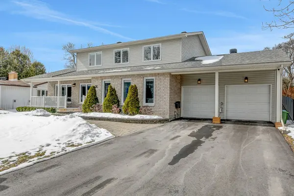 34 Sioux CRES, Qualicum - Bruce Farm - Greenbelt And Area, ON K2H 7E5