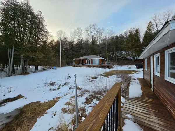 1022 Hummingbird LN, Frontenac, ON K0H 1B0