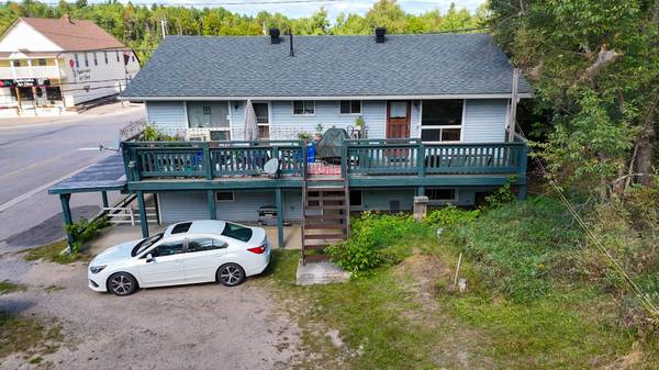7 Old Hastings RD, Hastings Highlands, ON K0L 2S0