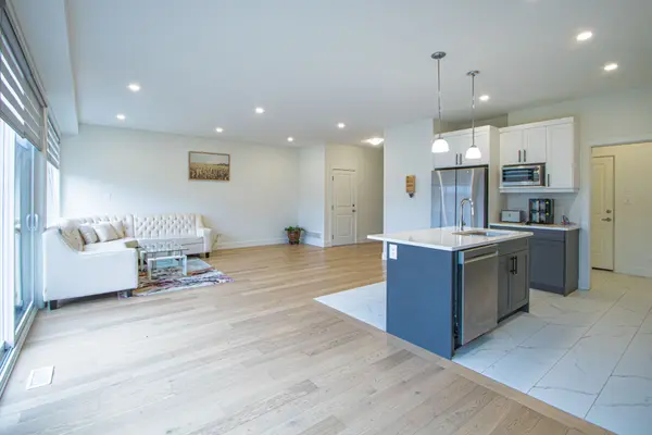 3858 Campbell ST N, London South, ON N6P 0J5