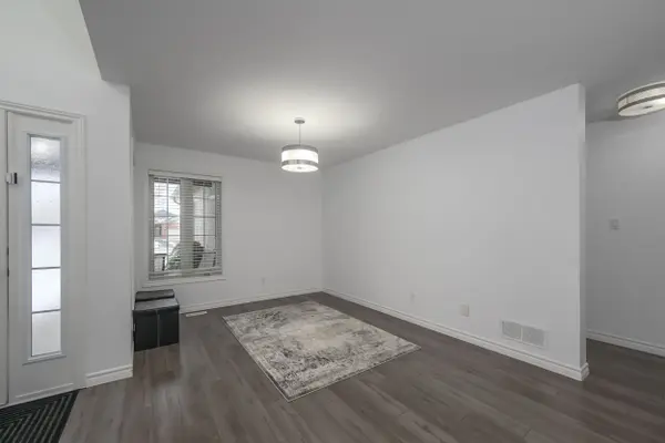 301 Portrush PL, London North, ON N5X 0C2