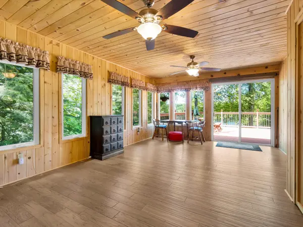 1022 Bird Lake CRES, Bracebridge, ON P1L 1X1