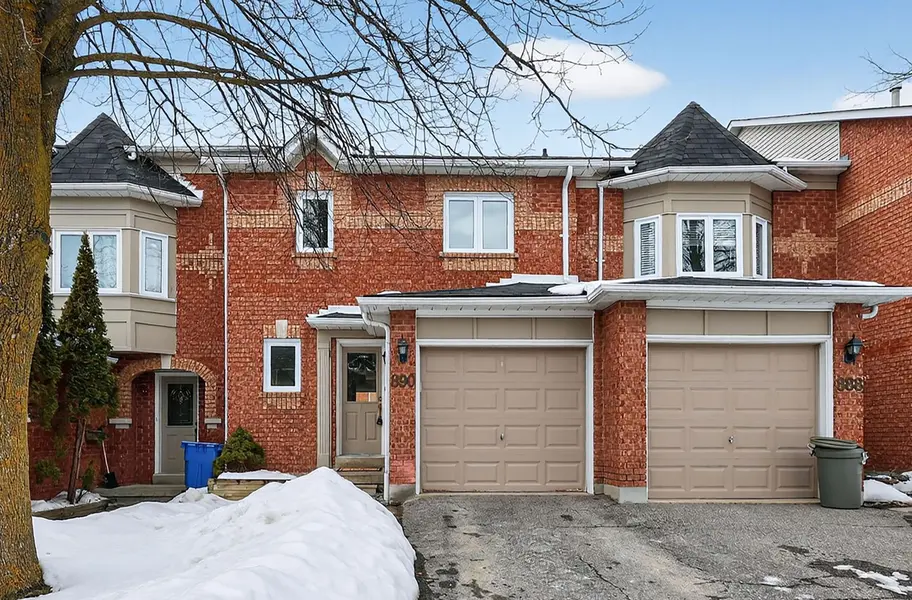 890 Caribou Valley CIR, Newmarket, ON L3X 1X1