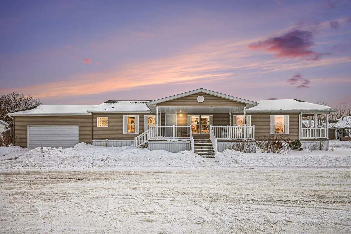 11600 Bear Meadows DR SE, Bowne Twp, MI 49302