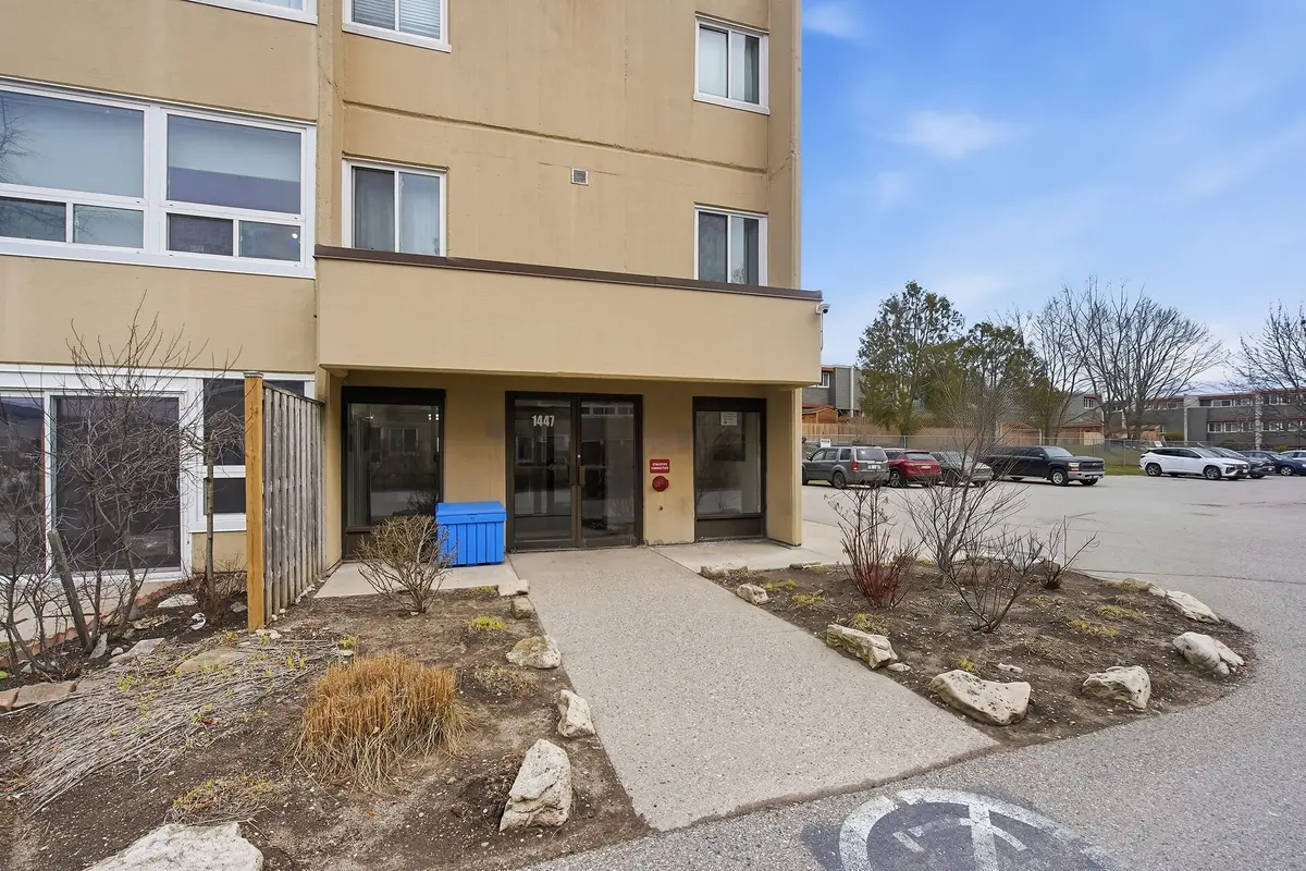 1447 Huron ST #119, London East, ON N5V 2E6