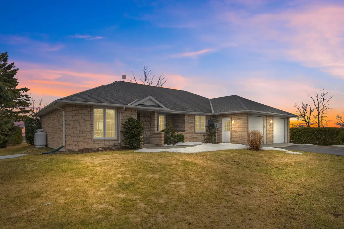 114 Lakehurst ST, Brighton, ON K0K 1H0