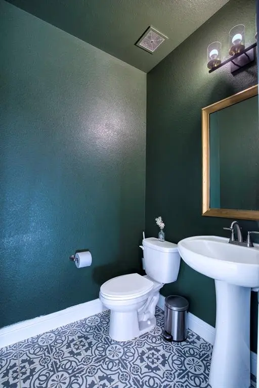 12605 Eagles Bluff, Godley, TX 76044