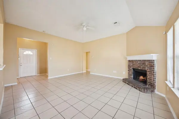 2503 Gerry Way Street, Lancaster, TX 75134