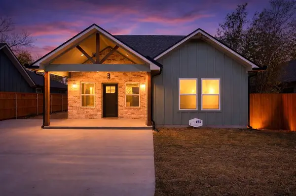 1023 Kane Street, Bellmead, TX 76705