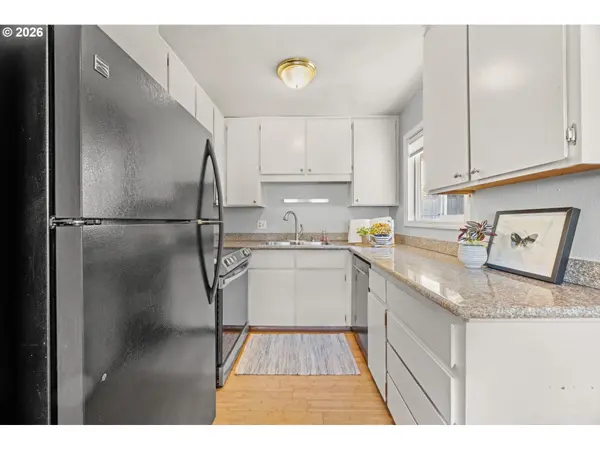 9235 N SEWARD AVE, Portland, OR 97217