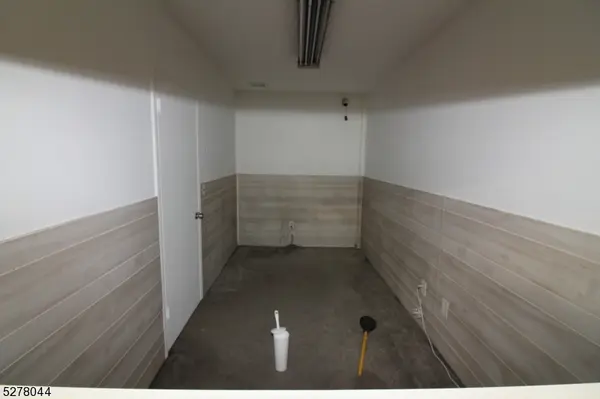 44 Hwy 31  Suite A, Raritan Twp., NJ 08822