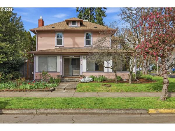 446 E ST, Springfield, OR 97477
