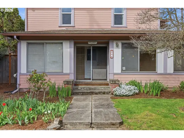 446 E ST, Springfield, OR 97477