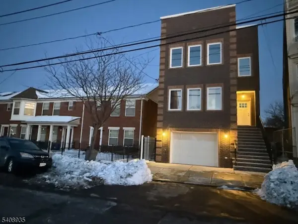 570 S 12Th St #1, Newark City, NJ 07103