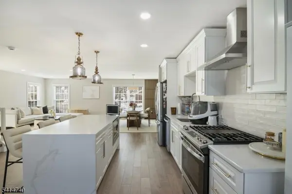 279 De Rose Ct, West Orange Twp., NJ 07052