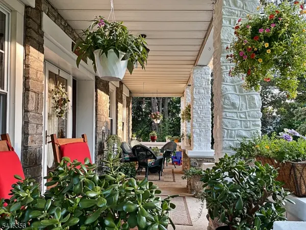 17 Hillside Ave, Netcong Boro, NJ 07857