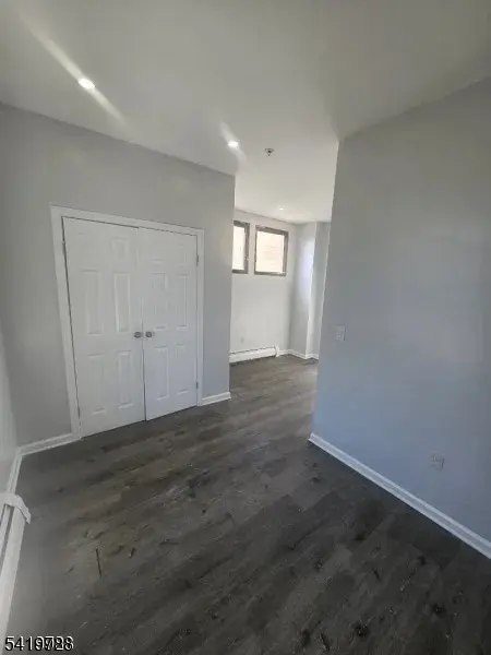 150 Broad St #3C, Newark City, NJ 07104